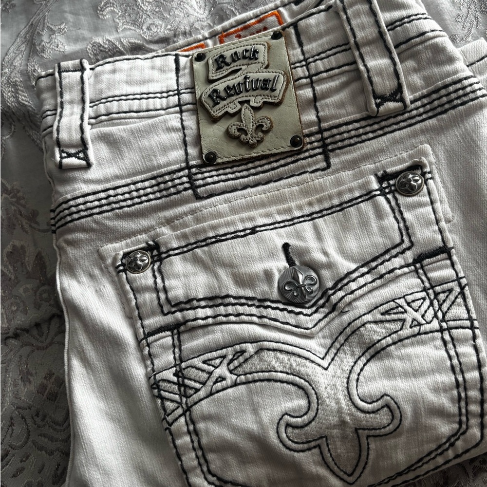 Sold: Men’s Rock Revival White Jeans with Black Stitching